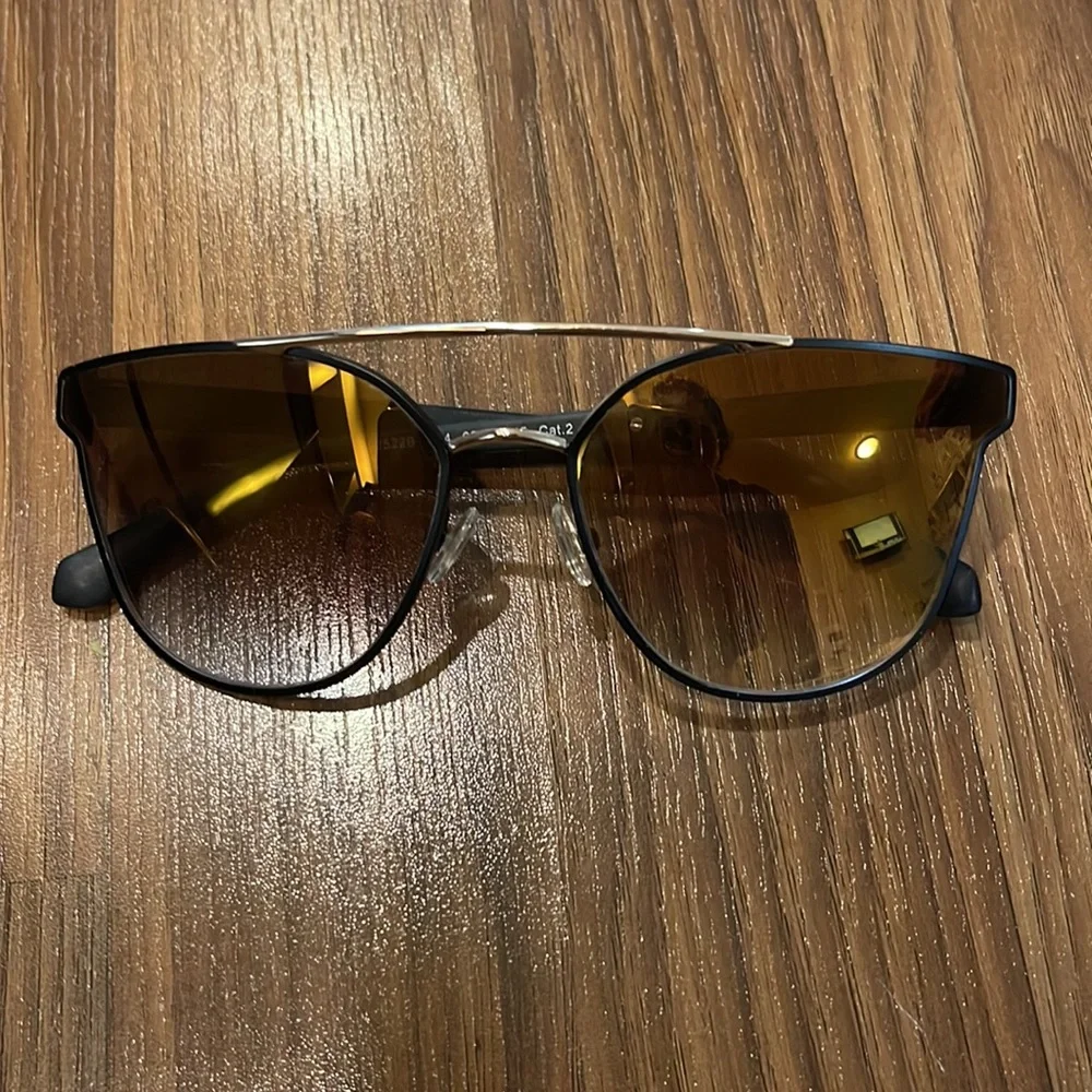 Balmain stylish sunglasses